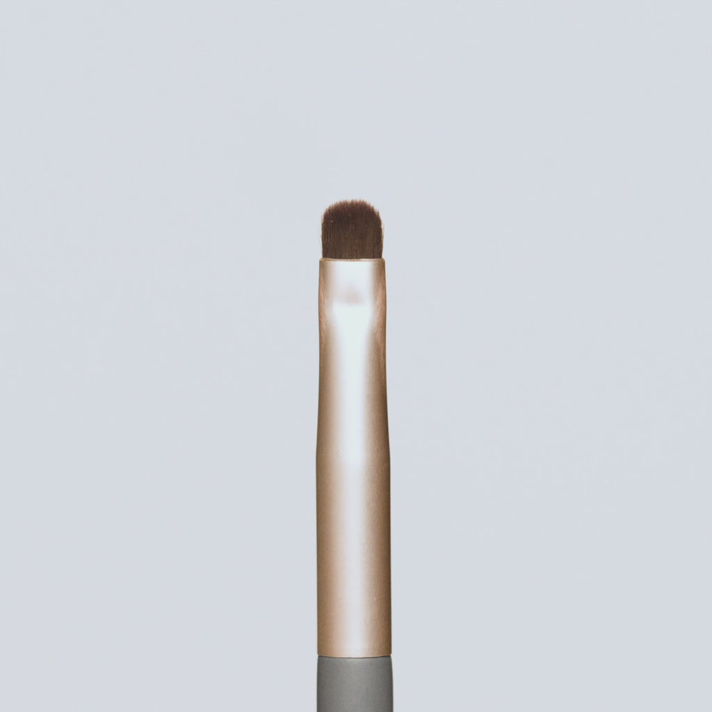 jane iredale - Smudge Eye Brush - Mehrzweckpinsel - jane iredale Mineral Make-up - ZEITWUNDER Onlineshop - Kosmetik online kaufen